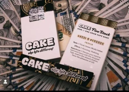 Gucci x Versace Cake Gen 3 Disposable 1g